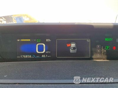 Zdjęcie 9 z 12 samochodu: 2017 TOYOTA PRIUS TWO VIN:JTDKBRFU5H3027559 - miniatura