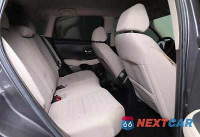 Zdjęcie 6 z 10 samochodu: 2024 HONDA HR-V LX VIN:3CZRZ1H32RM737142 - miniatura