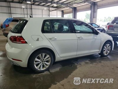 Trzecie zdjęcie samochodu z tyłu: 2019 VOLKSWAGEN GOLF S VIN:3VWG57AU4KM031422 - miniatura