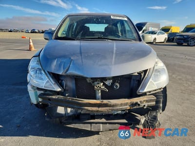 Piąte zdjęcie samochodu w środku: 2012 NISSAN VERSA 1.8 S VIN:3N1BC1CP1CK268022 - miniatura