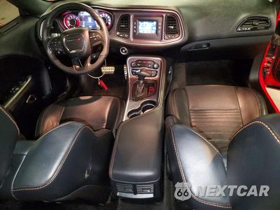 Zdjęcie 8 z 12 samochodu: 2015 DODGE CHALLENGER SXT VIN:2C3CDZAT6FH850318 - miniatura