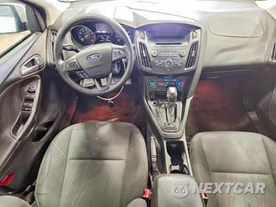 Zdjęcie 8 z 13 samochodu: 2016 FORD FOCUS SE VIN:1FADP3F23GL346310 - miniatura