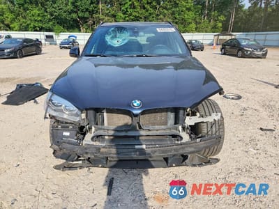Piąte zdjęcie samochodu w środku: 2016 BMW X5 XDRIVE50I VIN:5UXKR6C51G0J80526 - miniatura