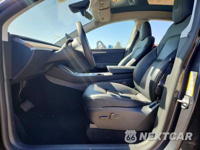 Zdjęcie 7 z 14 samochodu: 2025 TESLA MODEL Y VIN:7SAYGDEEXSF285419 - miniatura