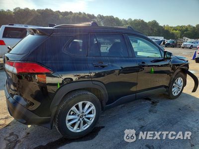 Trzecie zdjęcie samochodu z tyłu: 2024 TOYOTA COROLLA CROSS LE VIN:7MUBAAAG8RV075519 - miniatura