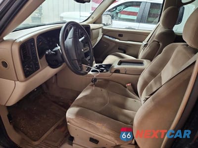 Zdjęcie 7 z 13 samochodu: 2004 GMC YUKON VIN:1GKEK13V04R136552 - miniatura