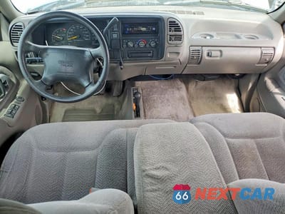 Zdjęcie 8 z 12 samochodu: 1995 GMC YUKON VIN:1GKEK13K8SJ743137 - miniatura