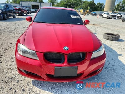 Piąte zdjęcie samochodu w środku: 2011 BMW 328 XI VIN:WBAPK7C5XBA464092 - miniatura