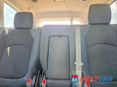 Zdjęcie 10 z 13 samochodu: 2016 CHEVROLET TRAVERSE LS VIN:1GNKRFED7GJ292481 - miniatura