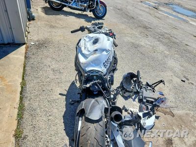 Zdjęcie 6 z 10 samochodu: 2025 SUZUKI GSX-R750 VIN:JS1GR7MA6S7100964 - miniatura