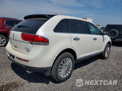 Trzecie zdjęcie samochodu z tyłu: 2013 LINCOLN MKX VIN:2LMDJ8JK4DBL37322 - miniatura