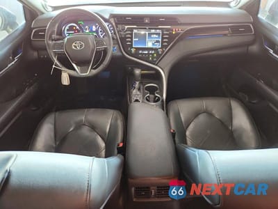 Zdjęcie 8 z 12 samochodu: 2019 TOYOTA CAMRY HYBRID XLE VIN:4T1B21HK6KU513551 - miniatura