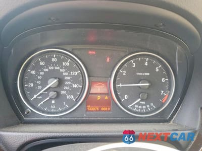 Zdjęcie 9 z 12 samochodu: 2011 BMW 328 I VIN:WBAPH7C52BE679862 - miniatura