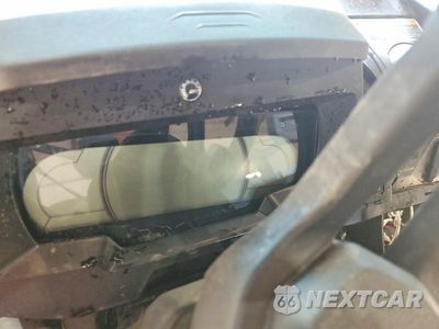 Zdjęcie 8 z 10 samochodu: 2024 CAN-AM DEFENDER UTILITY VEHICLE VIN:3JB6VAX47RK000127 - miniatura