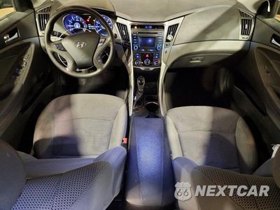 Zdjęcie 8 z 13 samochodu: 2014 HYUNDAI SONATA GLS VIN:5NPEB4ACXEH868341 - miniatura