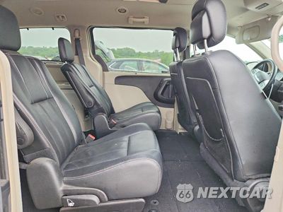 Zdjęcie 11 z 14 samochodu: 2015 CHRYSLER TOWN & COUNTRY TOURING VIN:2C4RC1BG1FR675725 - miniatura