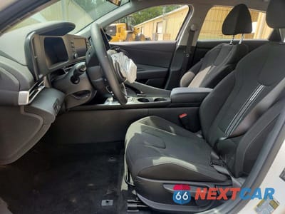 Zdjęcie 7 z 13 samochodu: 2026 HYUNDAI ELANTRA HYBRID BLUE VIN:KMHLM4DJ6TU202748 - miniatura