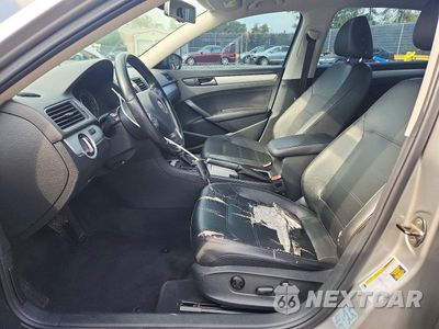 Zdjęcie 7 z 12 samochodu: 2012 VOLKSWAGEN PASSAT SE VIN:1VWBP7A36CC034384 - miniatura