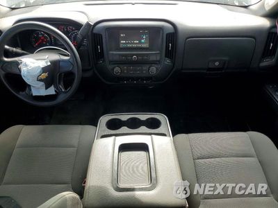 Zdjęcie 8 z 12 samochodu: 2018 CHEVROLET SILVERADO K1500 VIN:3GCUKNECXJG402701 - miniatura
