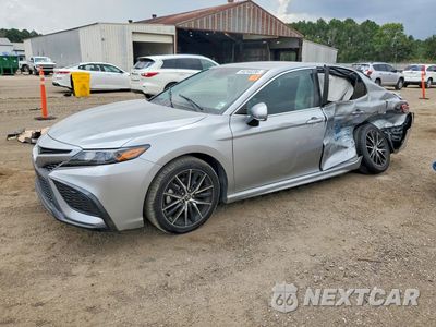 2023 TOYOTA CAMRY SE 4T1G11AK4PU739159 - główne zdjęcie licytacji z USA - miniatura