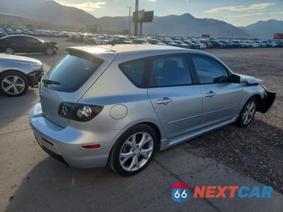 Trzecie zdjęcie samochodu z tyłu: 2007 MAZDA 3 HATCHBACK VIN:JM1BK344771602447 - miniatura