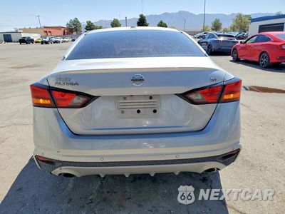 Zdjęcie 6 z 12 samochodu: 2020 NISSAN ALTIMA SL VIN:1N4BL4EV1LC242705 - miniatura