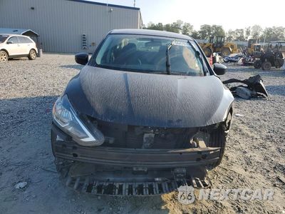 Piąte zdjęcie samochodu w środku: 2019 NISSAN SENTRA S VIN:3N1AB7AP9KY456268 - miniatura