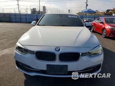Piąte zdjęcie samochodu w środku: 2016 BMW 328 D VIN:WBA8E5C53GK388698 - miniatura