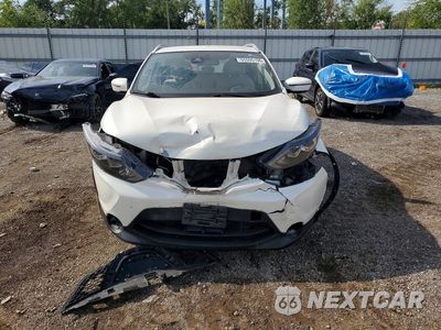 Piąte zdjęcie samochodu w środku: 2019 NISSAN ROGUE SPORT SV VIN:JN1BJ1CR9KW347772 - miniatura
