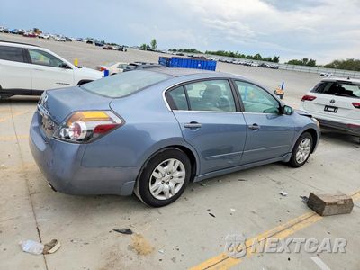 Trzecie zdjęcie samochodu z tyłu: 2010 NISSAN ALTIMA 2.5 VIN:1N4AL2APXAC137696 - miniatura