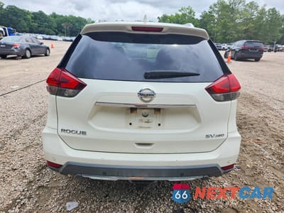 Zdjęcie 6 z 12 samochodu: 2019 NISSAN ROGUE SV VIN:KNMAT2MV7KP516833 - miniatura