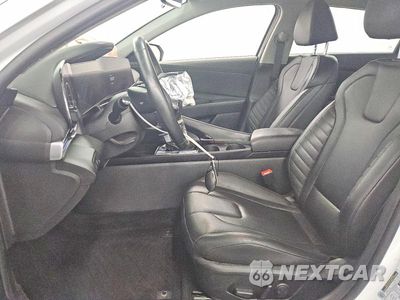 Zdjęcie 7 z 12 samochodu: 2025 HYUNDAI ELANTRA LIMITED VIN:KMHLN4DJ3SU143587 - miniatura