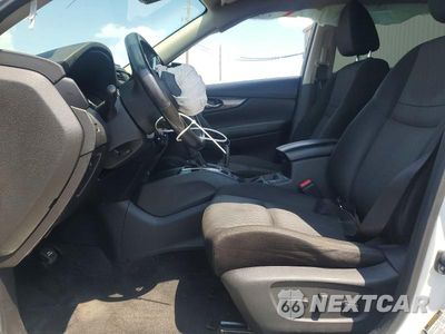 Zdjęcie 7 z 12 samochodu: 2019 NISSAN ROGUE SV VIN:JN8AT2MT1KW502970 - miniatura