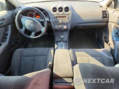 Zdjęcie 8 z 12 samochodu: 2012 NISSAN ALTIMA 2.5 VIN:1N4AL2AP4CC162774 - miniatura