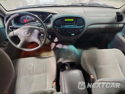 Zdjęcie 8 z 12 samochodu: 2002 TOYOTA TUNDRA SR5 V8 VIN:5TBBT441X2S232365 - miniatura