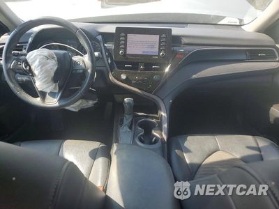 Zdjęcie 8 z 13 samochodu: 2021 TOYOTA CAMRY SE VIN:4T1G11AK3MU595762 - miniatura