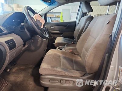 Zdjęcie 13 z 26 samochodu: 2011 HONDA ODYSSEY EX VIN:5FNRL5H48BB044609 - miniatura