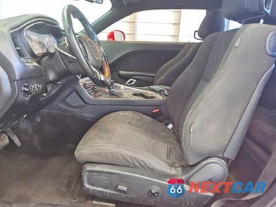 Zdjęcie 7 z 12 samochodu: 2015 DODGE CHALLENGER SXT VIN:2C3CDZAGXFH855511 - miniatura