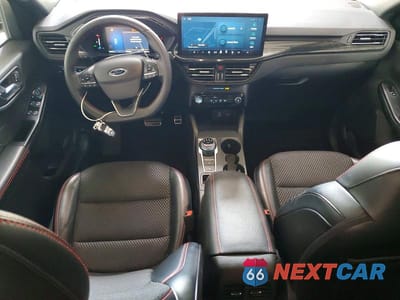 Zdjęcie 8 z 13 samochodu: 2024 FORD ESCAPE ST LINE VIN:1FMCU0MN2RUA91913 - miniatura