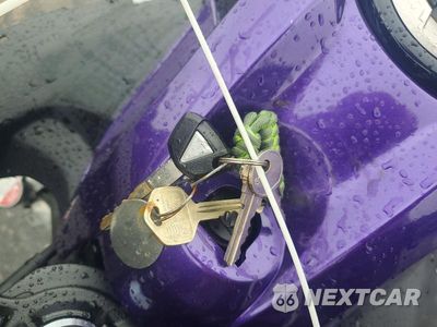 Zdjęcie 8 z 9 samochodu: 2017 KAWASAKI EX650 F VIN:JKAEXEK13HDA01181 - miniatura