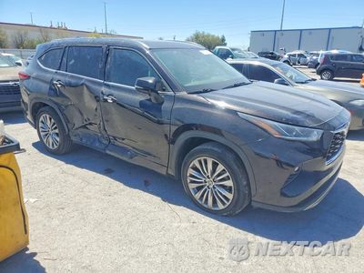 Czwarte zdjęcie samochodu z boku: 2022 TOYOTA HIGHLANDER HYBRID PLATINUM VIN:5TDFARAH2NS015376 - miniatura