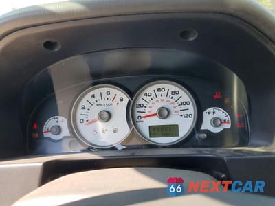 Zdjęcie 9 z 13 samochodu: 2006 FORD ESCAPE XLT VIN:1FMYU03116KC13902 - miniatura