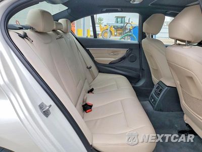 Zdjęcie 10 z 12 samochodu: 2017 BMW 330 XI VIN:WBA8D9G57HNU59731 - miniatura