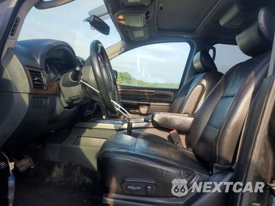 Zdjęcie 7 z 13 samochodu: 2010 NISSAN ARMADA SE VIN:5N1BA0NDXAN604947 - miniatura