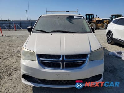 Piąte zdjęcie samochodu w środku: 2011 DODGE GRAND CARAVAN EXPRESS VIN:2D4RN4DG0BR706629 - miniatura