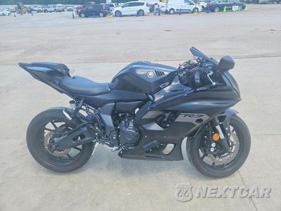 2025 YAMAHA YZFR7 JYARM38E3SA020930 - główne zdjęcie licytacji z USA - miniatura