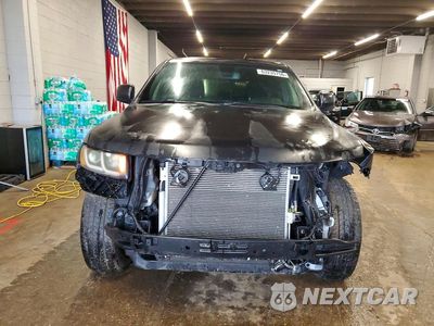 Piąte zdjęcie samochodu w środku: 2015 JEEP GRAND CHEROKEE LAREDO VIN:1C4RJFAG0FC736365 - miniatura