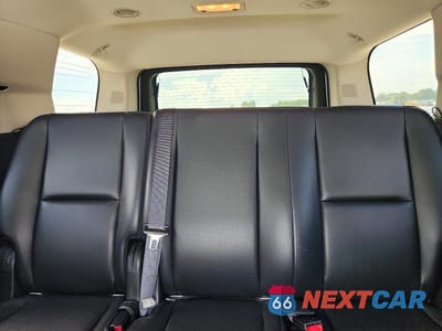 Zdjęcie 10 z 13 samochodu: 2014 CHEVROLET TAHOE SPECIAL VIN:1GNSK2E02ER172113 - miniatura