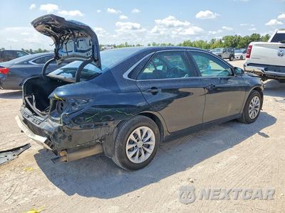 Trzecie zdjęcie samochodu z tyłu: 2016 TOYOTA CAMRY LE VIN:4T4BF1FK9GR550291 - miniatura