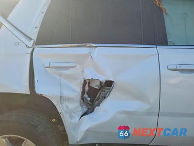 Zdjęcie 10 z 12 samochodu: 2016 CHEVROLET TAHOE C1500 LT VIN:1GNSCBKC8GR437874 - miniatura